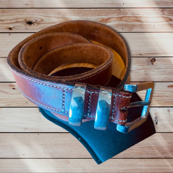 Unbranded Women's Brown Leather Belt with Contrast Stitch Size Small - Picture 1 of 16